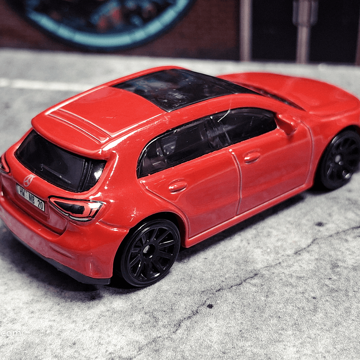 Mercedes Benz A-Class '19 Hot Wheels 2020 Nightburnerz Mattel 2