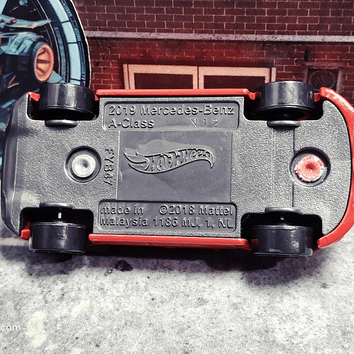 Mercedes Benz A-Class '19 Hot Wheels 2020 Nightburnerz Mattel 3