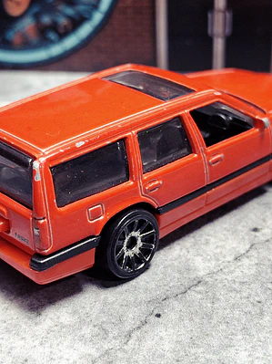 Volvo 850 Estate Hot Wheels 2021 Factory Fresh Mattel