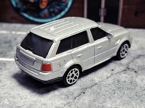 Land Rover Range Rover Sport RMZ City 1/64