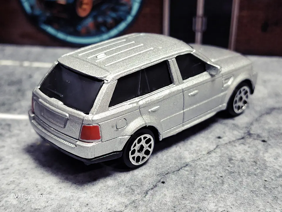 Land Rover Range Rover Sport RMZ City 1/64 2
