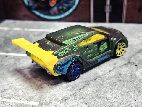 Loop Coupe Hot Wheels 2015 Color Shifters Mattel