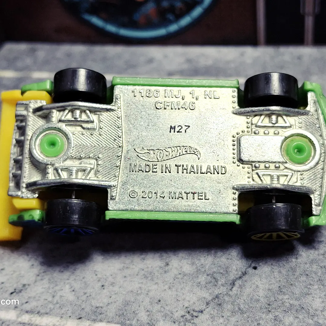 Loop Coupe Hot Wheels 2015 Color Shifters Mattel 3