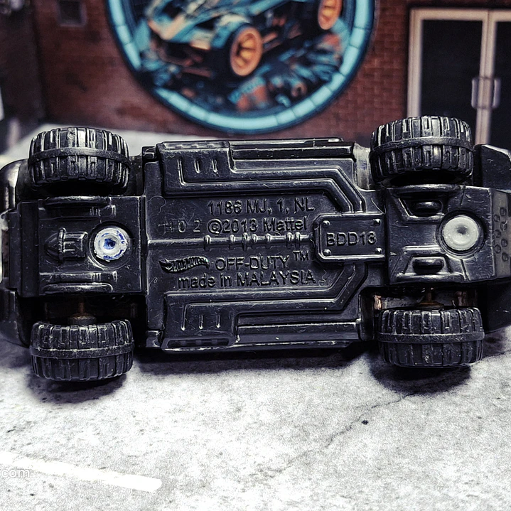 Off-Duty Hot Wheels 2015 HW Off-Road: HW Hot Trucks Mattel 3