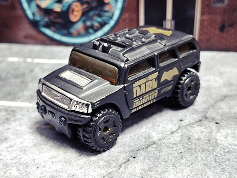 Rockster Hot Wheels 2016 Batman v Superman Mattel Hummer