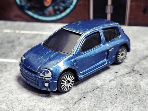 Renault Clio V6 Sport Maisto 1/64