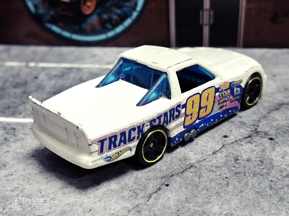 Circle Trucker Hot Wheels 2017 Track Stars Mattel 2