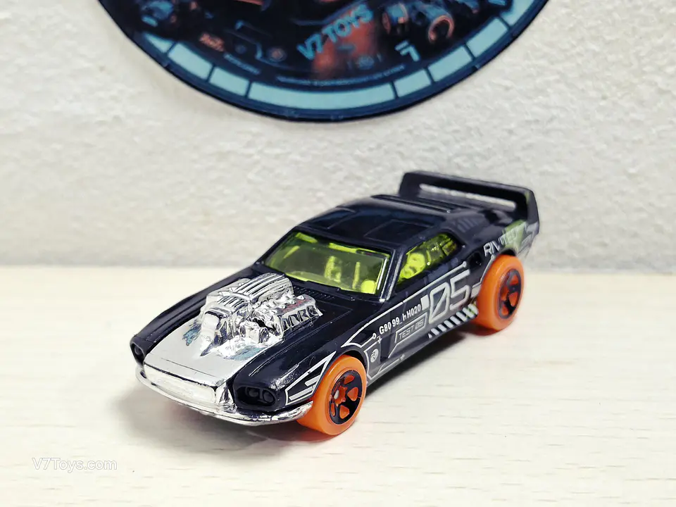 Rivited Hot Wheels 2023 Action Mattel 1