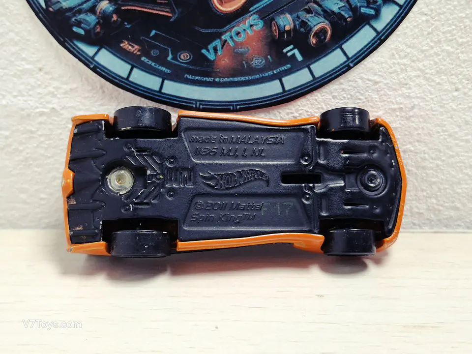 Spin King Hot Wheels 2013 Mystery Models International Mattel 3