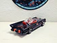 Batmobile TV Series Hot Wheels 2020 Batman Mattel - Miniatura 2