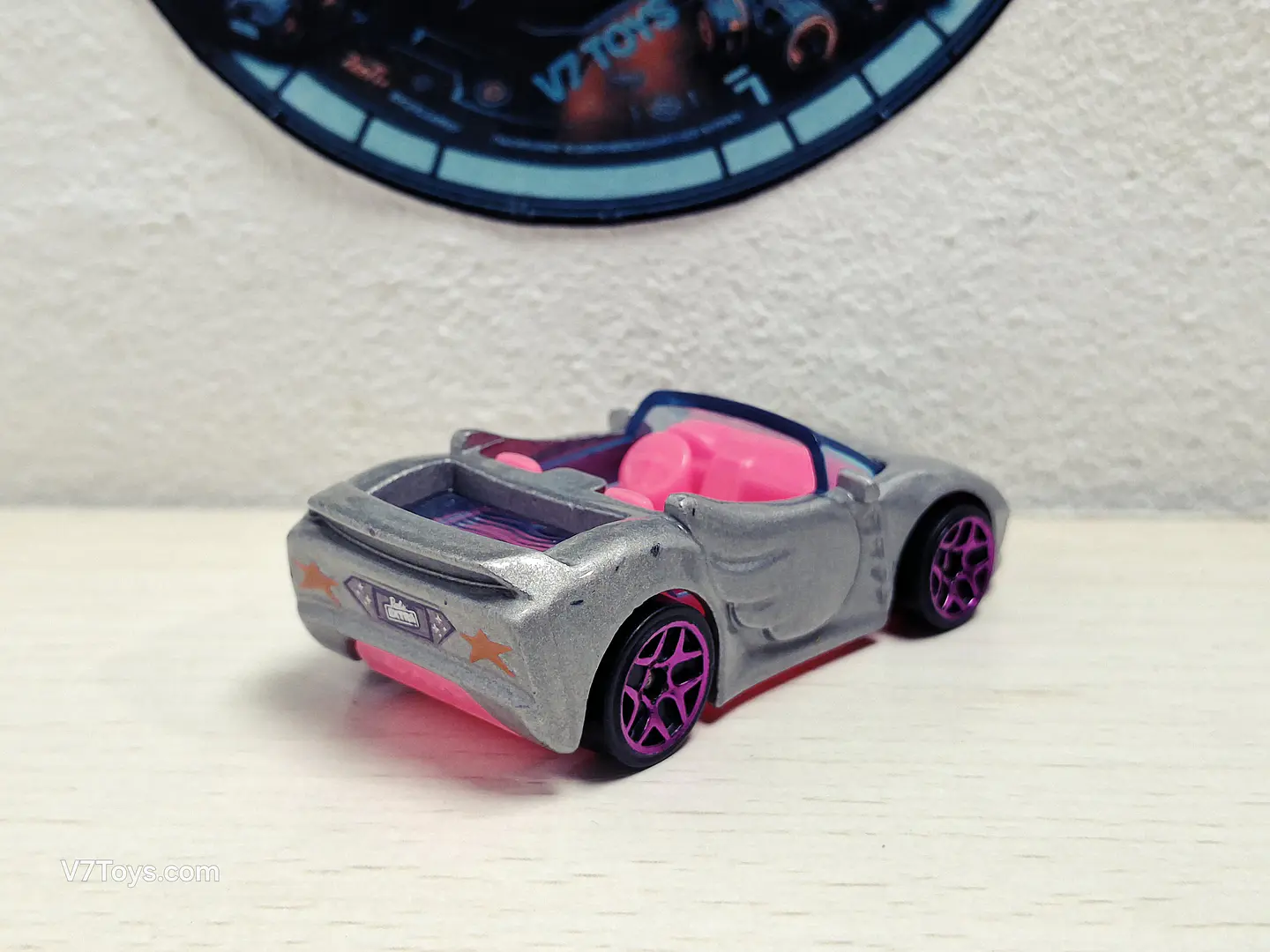 Barbie Extra Tooned Hot Wheels 2022 New Model Mattel 2