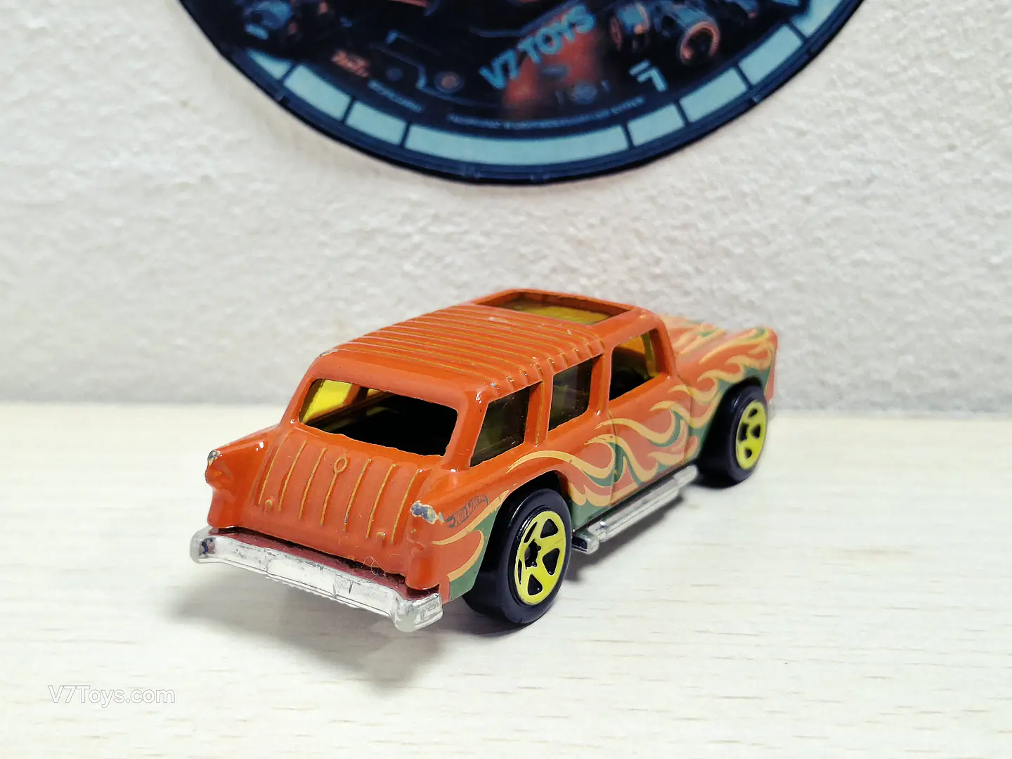 Chevy Nomad Classic Hot Wheels 2018 HW Flames Mattel 2