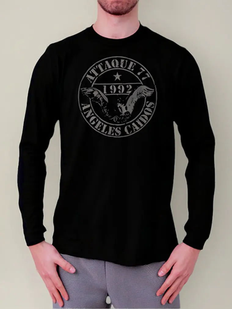 Polera Manga Larga Attaque 77 - Ver 01 - Ángeles Caídos 1
