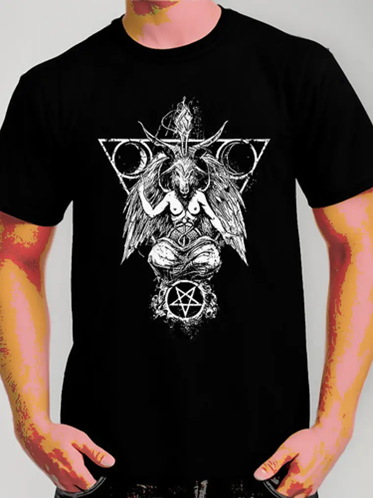 Polera Baphomet - Ver 07 - Vale Gamess 1