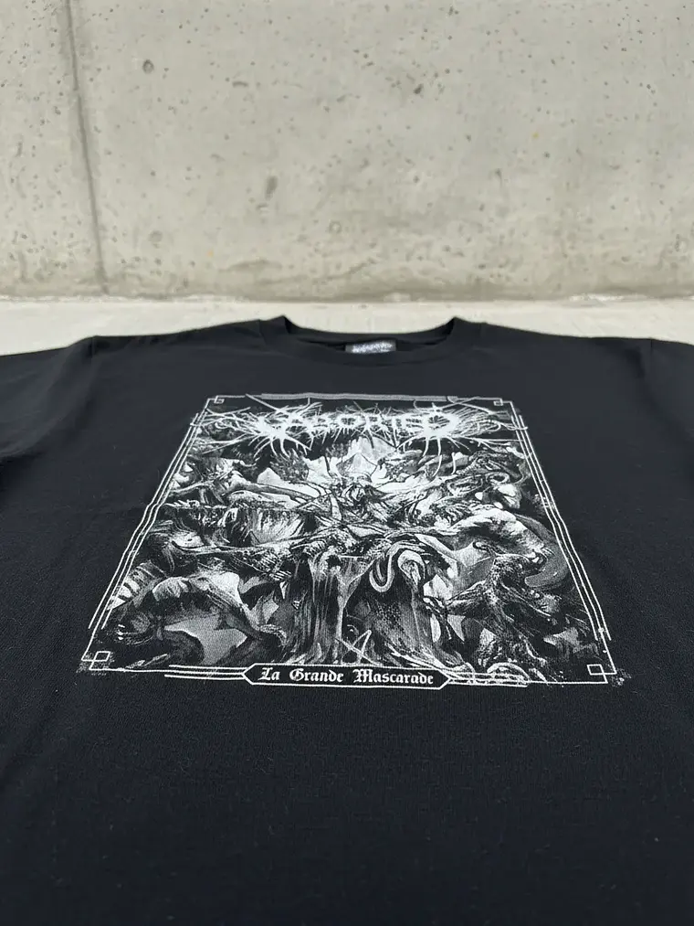 Polera Manga Larga Aborted - Ver 03 - La Grande Mascarade 2