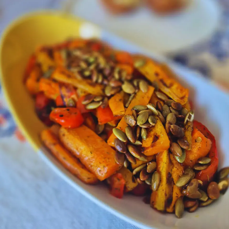 Zanahorias y pimentones asados con semillas de calabaza crocantes (1kg) 1