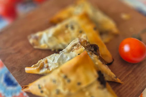 Empanaditas de masa filo 20un.