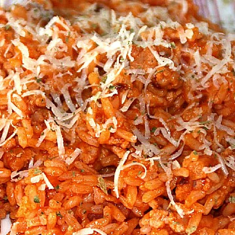 Arroz cremoso con tomates deshidratados y queso de cabra 