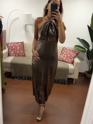 Vestido Halter-Dorado