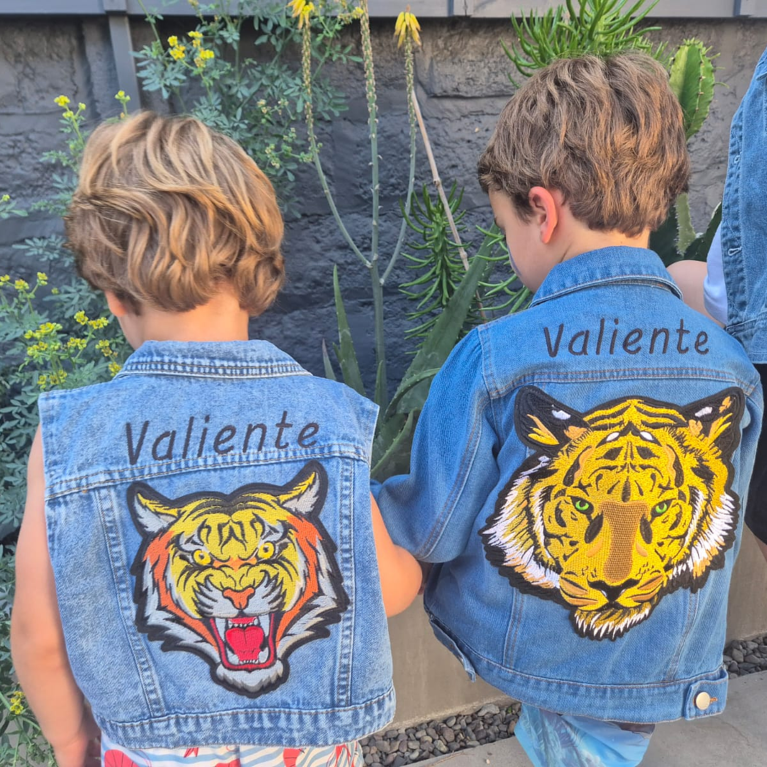 Chaqueta de jeans sin mangas Valiente Kids Tigre Valiente 3
