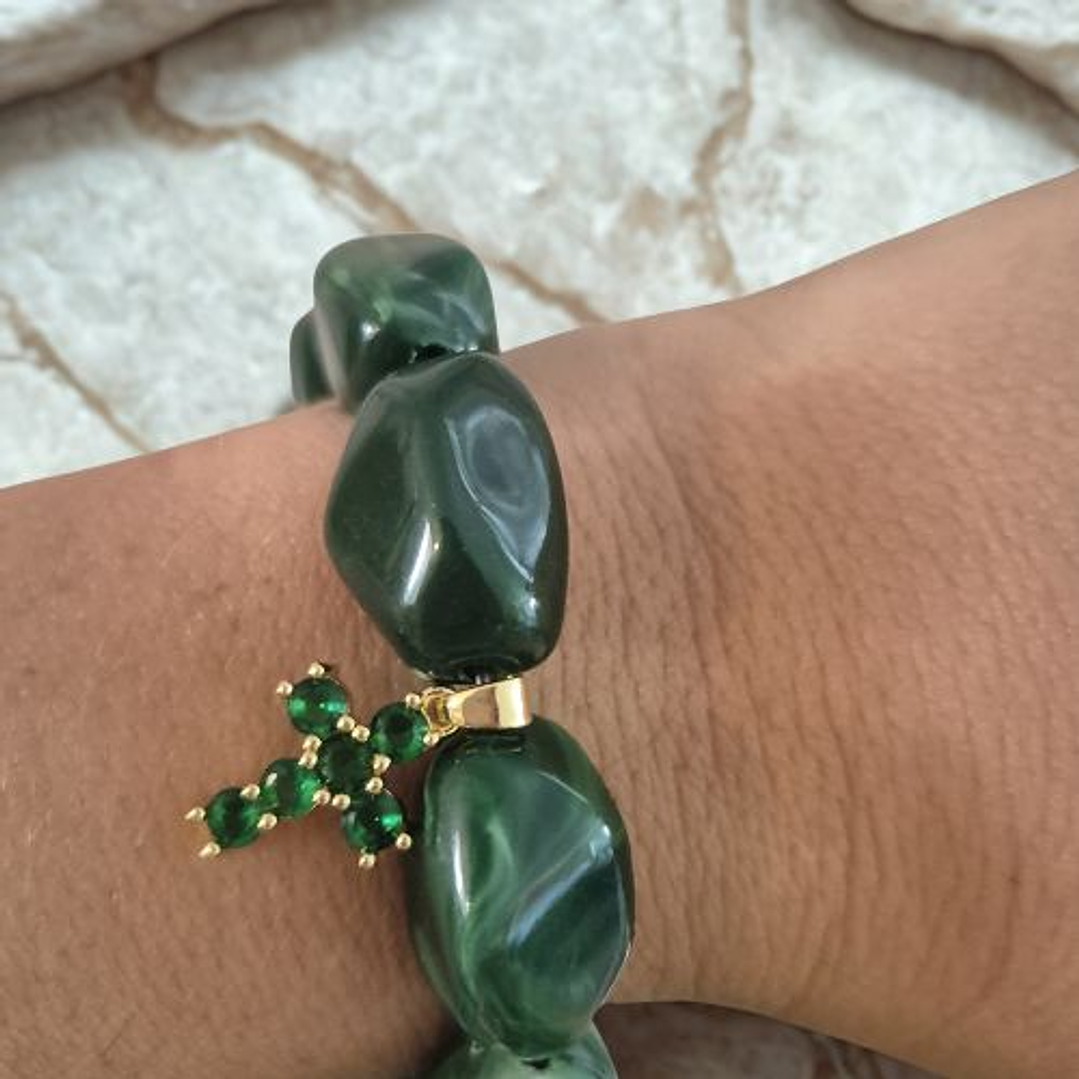 Pulsera de protección cruz-verde 1