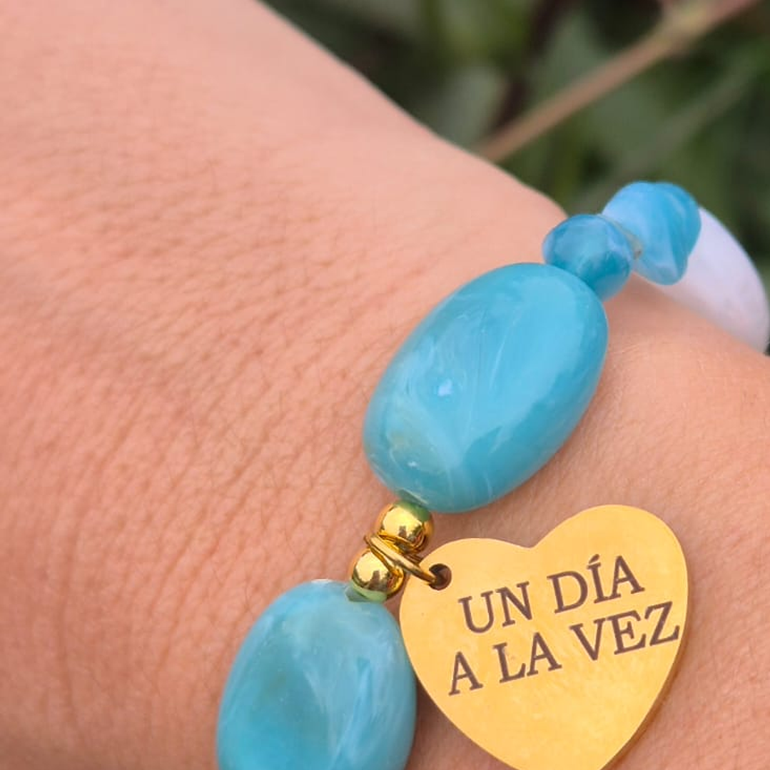 Pulsera piedras celestes-Un día a la vez 1