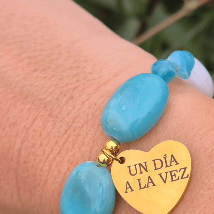 Pulsera piedras celestes-Un día a la vez 1