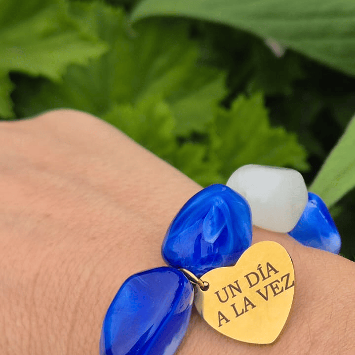 Pulsera piedras azules-Un día a la vez 1