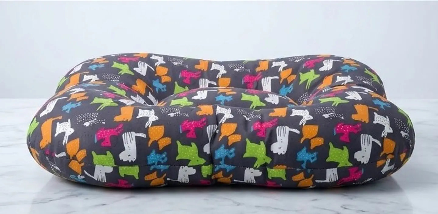 Cama Impermeable High-Density Fun Patterns (Talla S) 4
