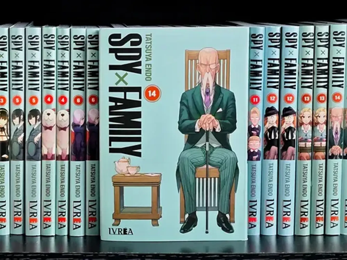 Manga Spy X Family De Tatsuya Endo #14 Editorial Ivrea Argentina Tapa Banda En Español 2