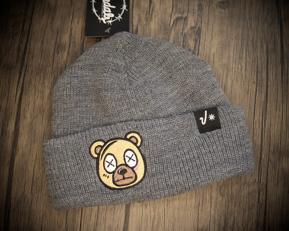 Vandals Beanies - Bear 2