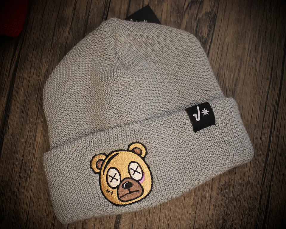 Vandals Beanies - Bear 5