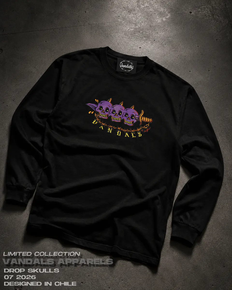 Polera Vandals Skulls 3