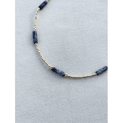Collar en mostacillas con piedras naturales - lapilazuli