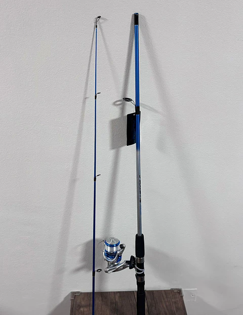Kit Fulcrum caña 1.80m + carrete 2500 azul