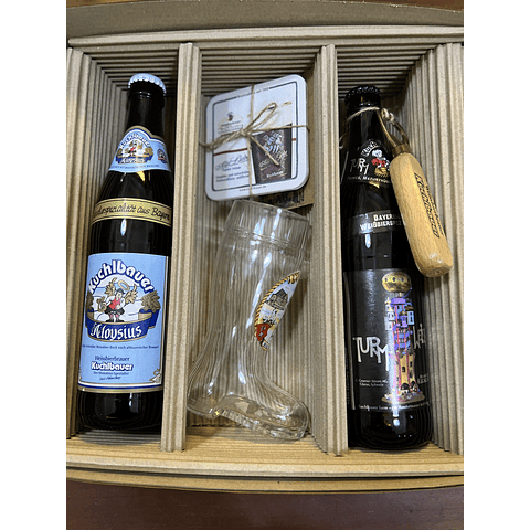 CAJA REGALO + BOTA CERVECERA BREMEN 250CC + 2 CERVEZAS ALEMANAS  500CC + ABRIDOR ROBLE + POSAVASOS DE REGALO