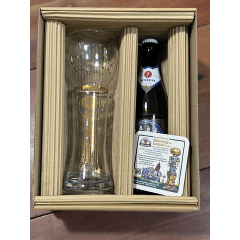 CAJA REGALO + GARZA KUCHLBAUER TURMWEIHNACHT 500CC + CERVEZA ALEMANA 500CC + POSAVASO DE REGALO