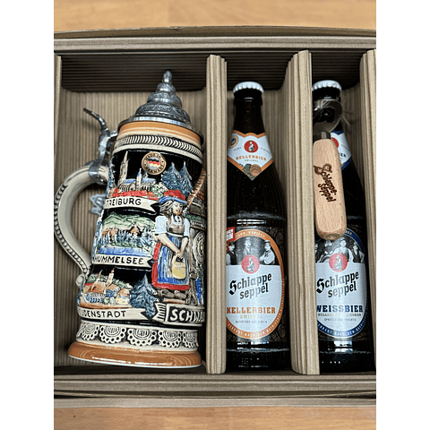 CAJA REGALO + JARRA ARTESANAL CON TAPA SCHWARZWALD TRADICIONAL 500CC +  2 CERVEZAS ALEMANAS + ABRIDOR DE ROBLE + POSAVASOS DE REGALO