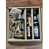 JARRA ARTESANAL - NEGRA DORADA CON TAPA Y  PLACA DE PELTRE  - MANGO DE ÁGUILA DORADO﻿ 400CC + 2 CERVEZAS ALEMANAS + ABRIDOR ROBLE Y POSAVASOS DE REGALO