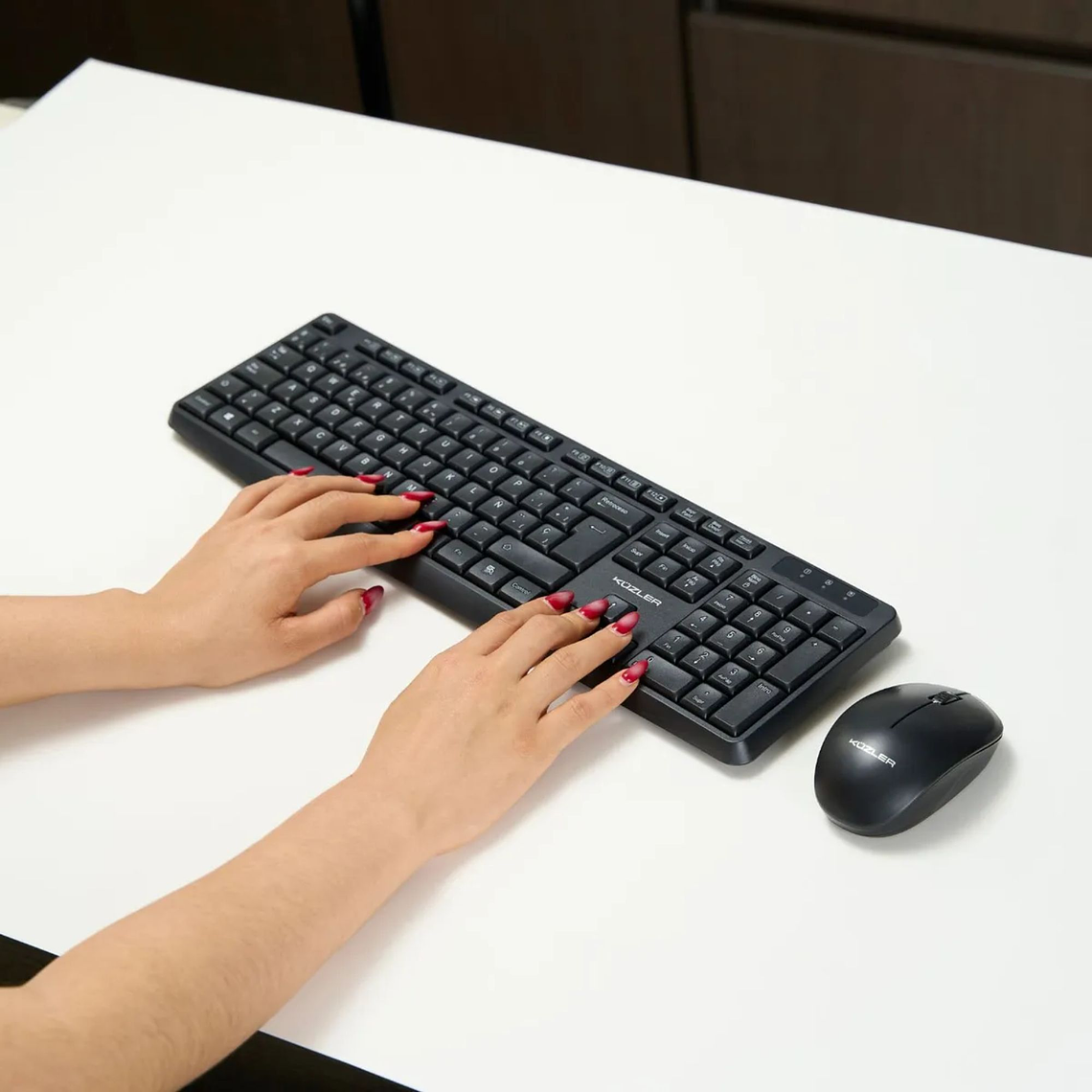 Combo Inalámbrico Kuzler TAPMICE-1 Teclado + Mouse 2.4GHz 3