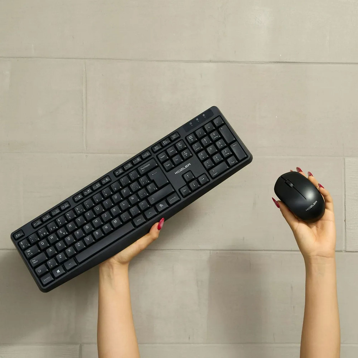 Combo Inalámbrico Kuzler TAPMICE-1 Teclado + Mouse 2.4GHz 4