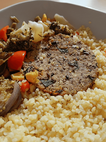 Hamburger de Millet e Feijão Preto