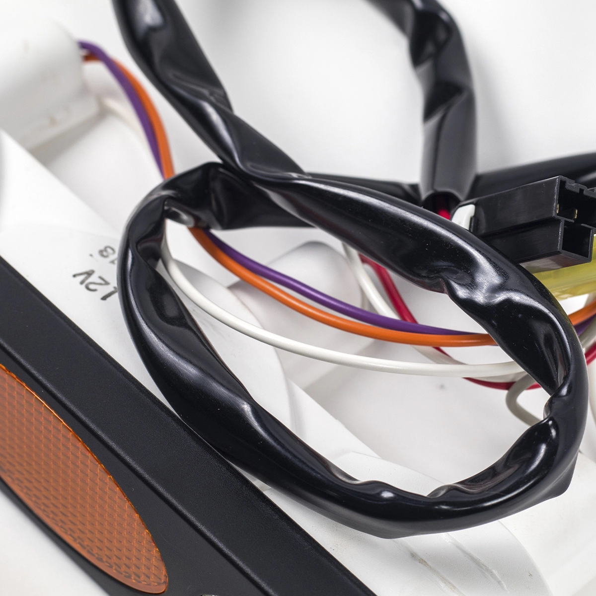 Lamp assy rr comb 12v 26550fk100h unicarriers 26550gl400