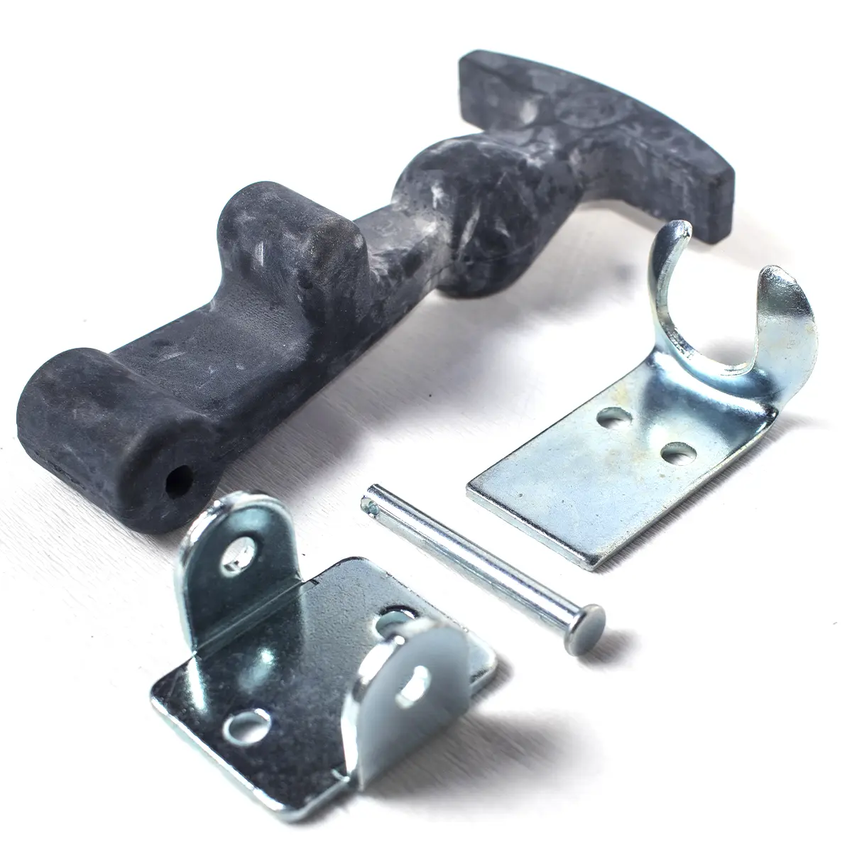 Latch - rubber bc1547283 bobcat