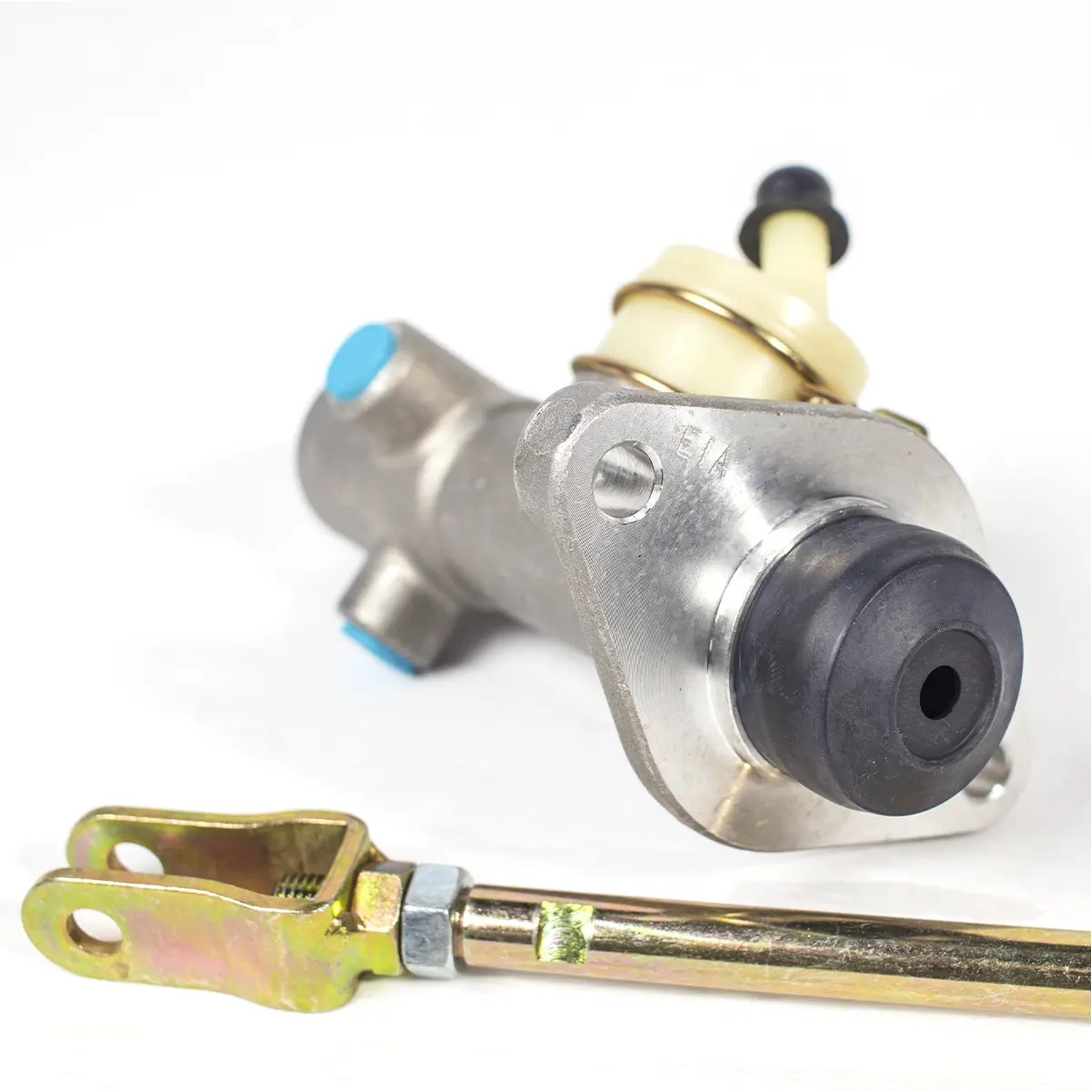 Cylinder - master brake genericas ni46010-4sa5a