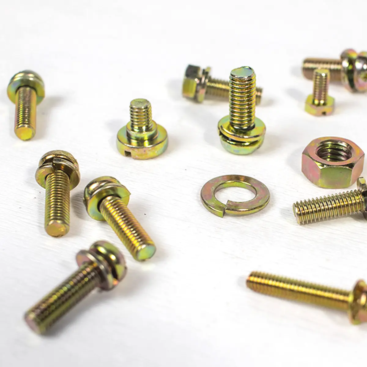 Juego de tornillos unicarriers 1646500h04