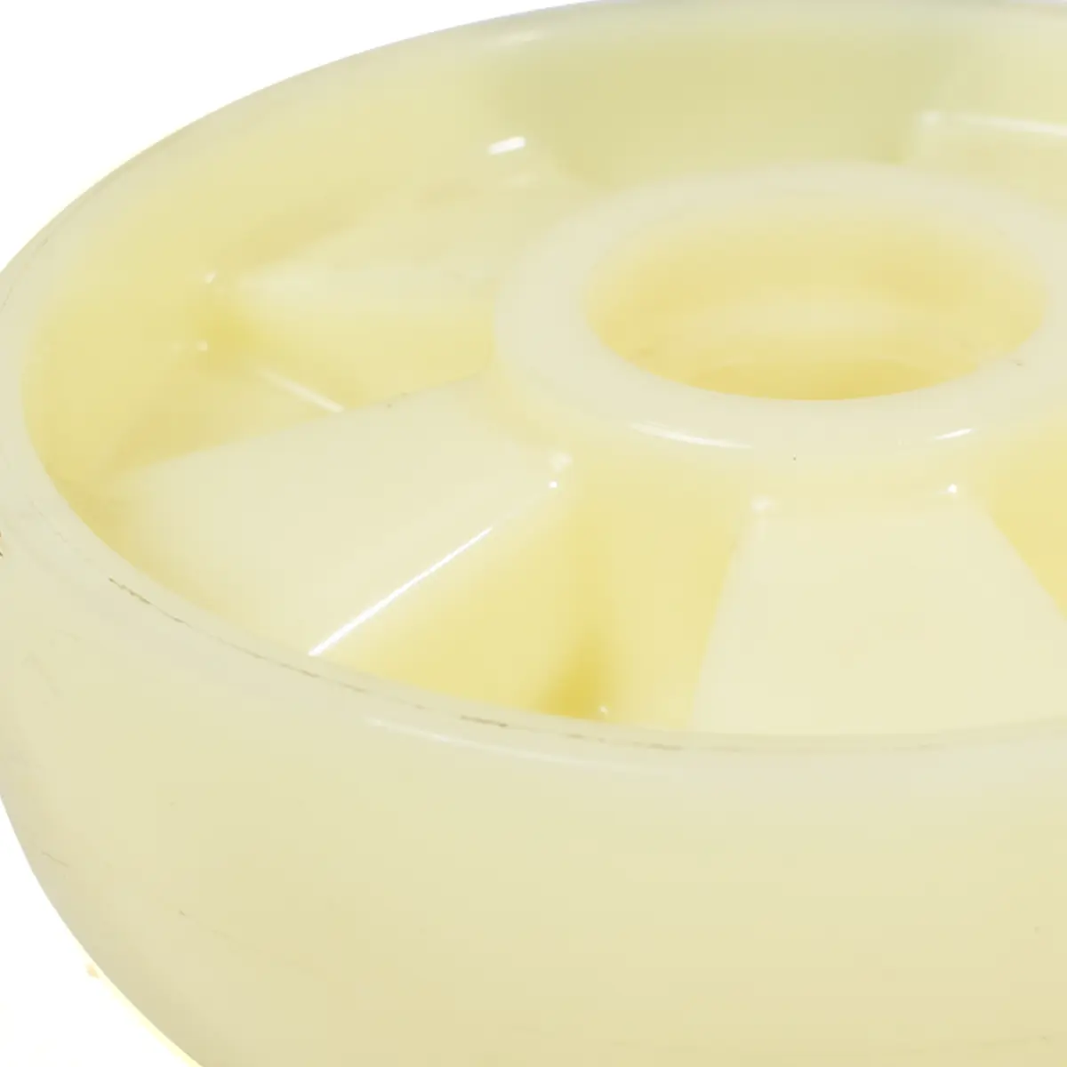 Wheel - steer nylon genericas tsp310n