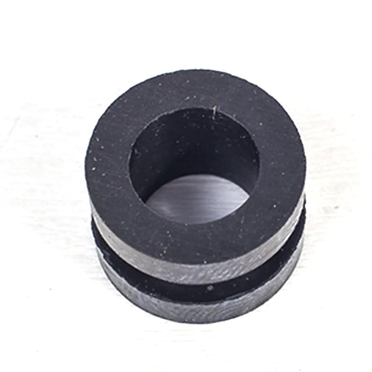 Soporte de radiador unicarriers 65716fw40a