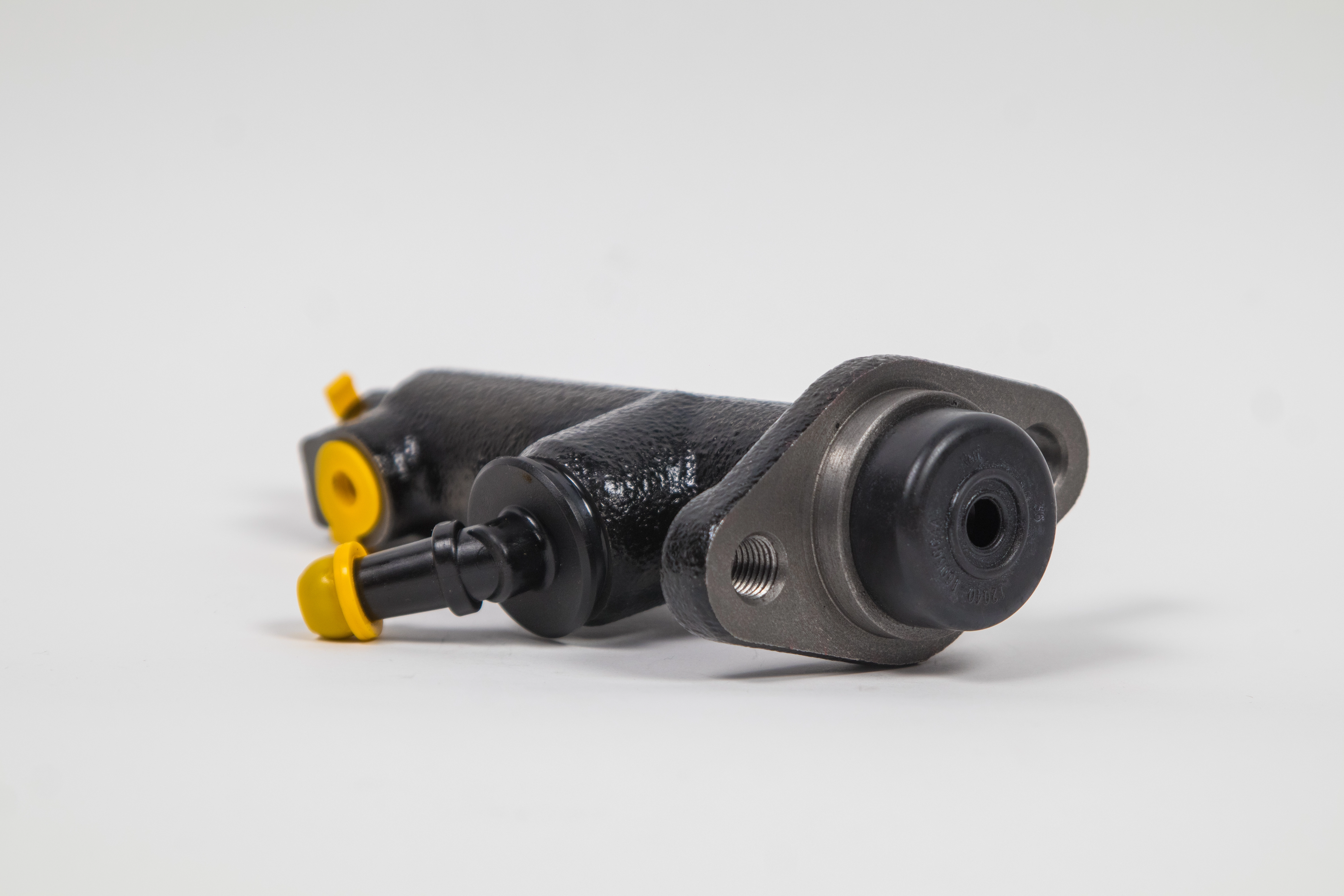 Cilindro maestro - 46010fj100 - nf91a4620100 unicarriers 46010fj100h