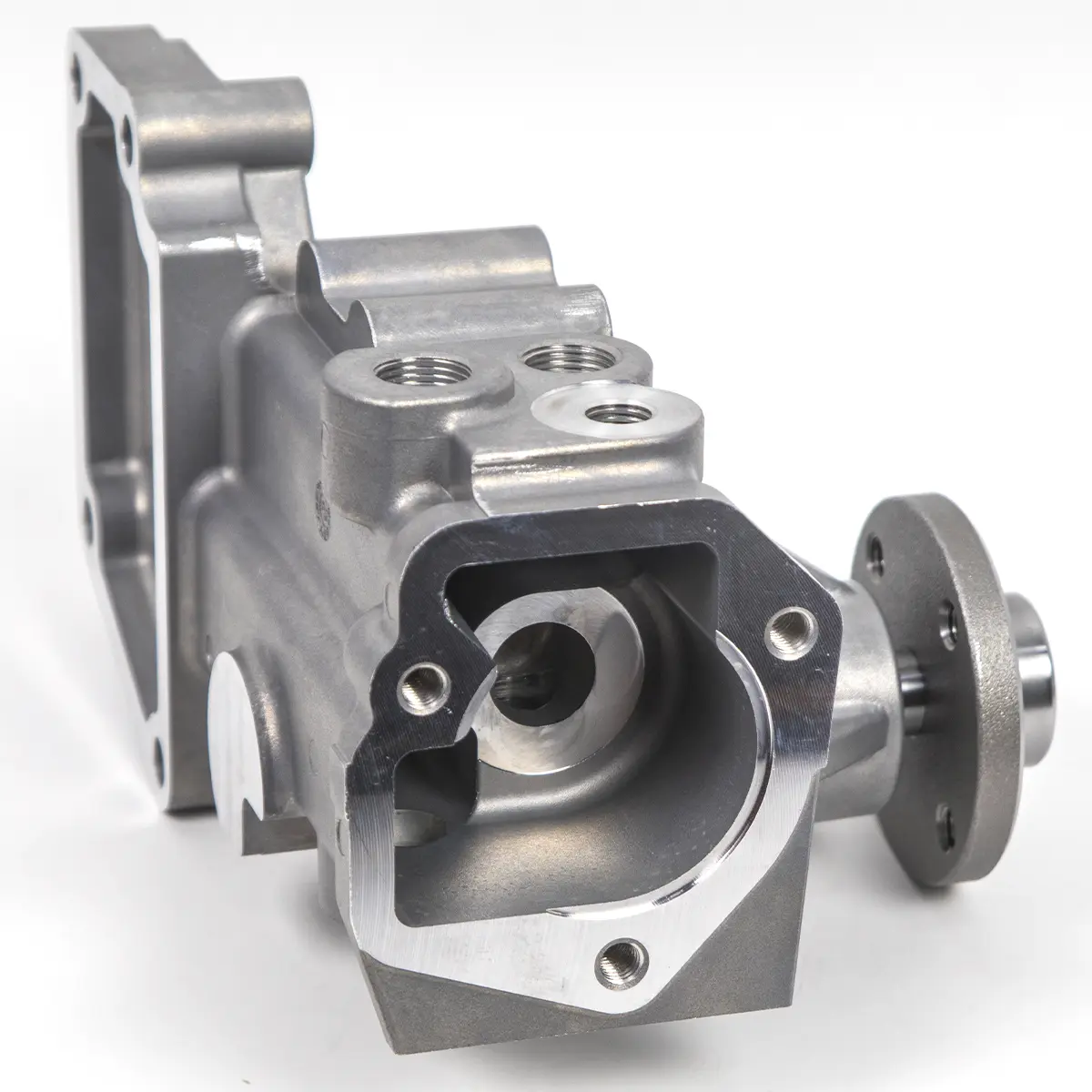 Brida de bomba de agua doosan fk 430215-02249